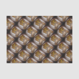 Abstracte langwerpige hedendaagse kunst in ochre e tissuepapier