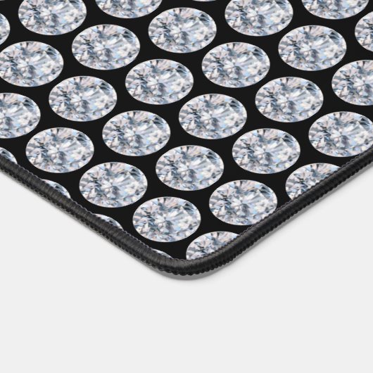 Abstracte lichtgrijze diamanten op zwart bureaumat (Hoek)