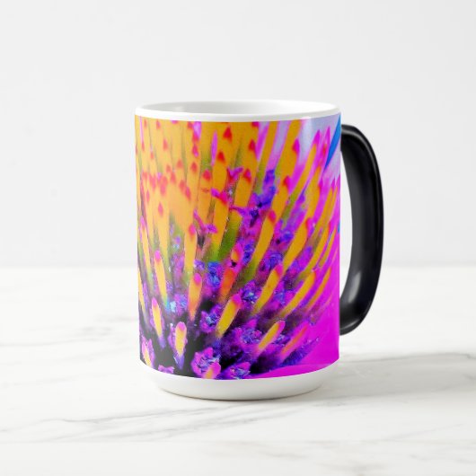 Abstracte Macro Hot Pink en Gele Coneflower Magische Mok (Voorkant rechts)