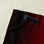 abstracte marsala maroon grijs bordeaux monogramme strandlaken (In situ)