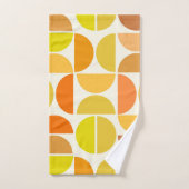 Abstracte medio-eeuwse moderne cirkels oranje geel bad handdoek (Handdoek)