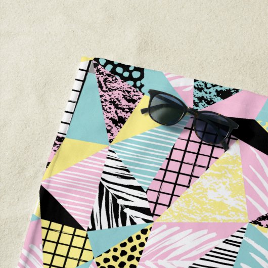 Abstracte Memphis Pattern aangepaste teksthanddoek Strandlaken (In situ)