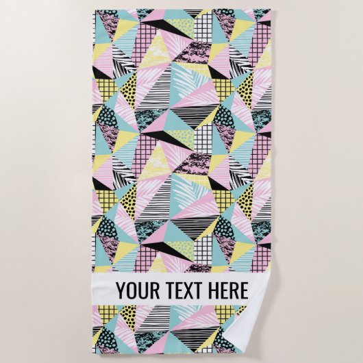 Abstracte Memphis Pattern aangepaste teksthanddoek Strandlaken (Voorkant)