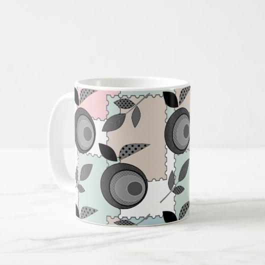 Abstracte moderne appelfruitpatchwerkgeometrie koffiemok (Voorkant links)
