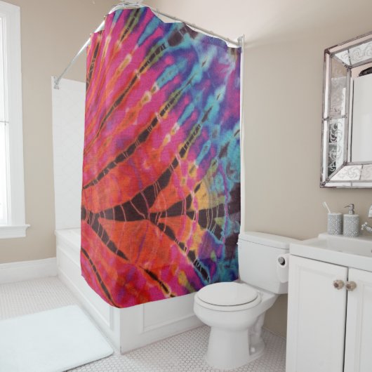 Abstracte moderne, warme roze zwarte batikkleursto douchegordijn (In situ)