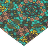 Abstracte mozaïekkaleidoscopische bloemen zwart tafelkleed (Gekanteld)