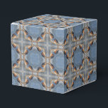 Abstracte Natuur blauwvogel Bedankdoosjes<br><div class="desc">kleine blauwvogel in de winter tegen een achtergrond van sneeuwnatuur abstracte kaleidoscoop kunst. Ga naar SmilinEyes_Posters om meer posters en prints van bloemen, dieren, natuur en digitale kunst te zien. Dit afbeelding is beschikbaar op veel kaarten en producten in mijn hoofdwinkel Smilin' Eyes Treasures.</div>