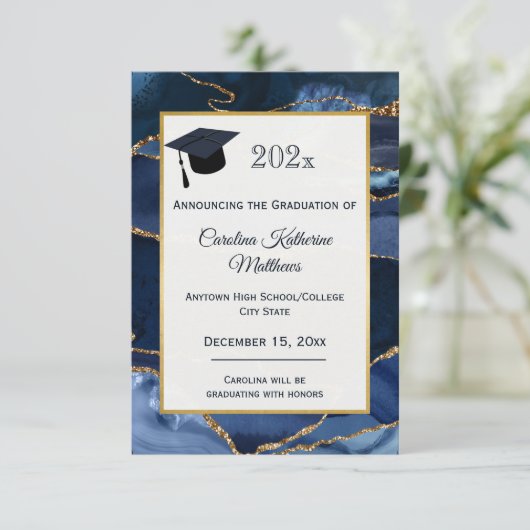 Abstracte Navy Blue Agate Waterverf Afstuderen Aankondiging (Staand voorkant)