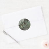 Abstracte olijf sage groene grijze fractale kunst  ronde sticker (Envelop)