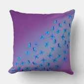Abstracte paarse Moonbeams en Vlinders Kussen (Voorkant)