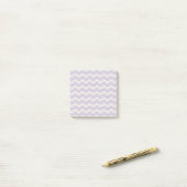 Abstracte Paarse Wavy Stripe Modern Minimalist Post-it® Notes (Op bureau)