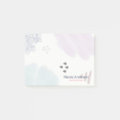 Abstracte penseelstreken bevestigen post-it® notes (Voorkant)