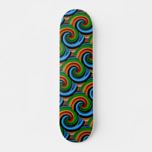 Abstracte regenboogscheurplaat persoonlijk skateboard