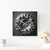 abstracte ring met onregelmatige piramides vierkante klok (Huis)