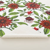 abstracte rode bloemen en groene bladeren op witte sherpa deken (3/4)