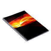 Abstracte rode rook Vuur over zwarte achtergrond.  Notitieboek (Rechterzijde)