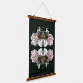 Abstracte Roze Baardiris Bloem Hangend Wandkleed (Gebogen)