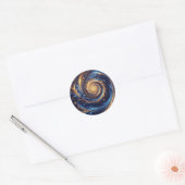 Abstracte ruimte Royal Blue en Gold Swirls Ronde Sticker (Envelop)