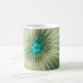Abstracte Sage Green Fantasy Flower Fractal Art Koffiemok (Center)