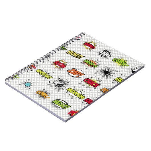 abstracte set kunstobjecten van de pop op een spec notitieboek (Linkerzijde)