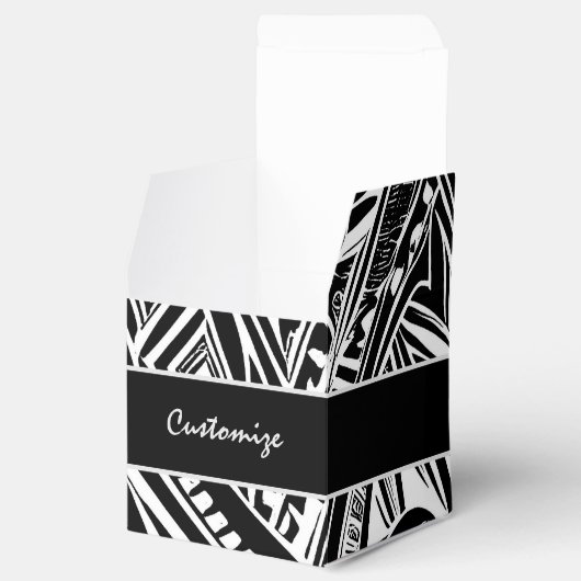 Abstracte snede voor zwarte en witte tribale bedankdoosjes (Geopend)