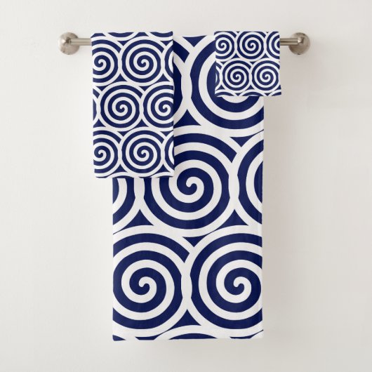 Abstracte spiraalcirkels in Navy Blue & White Bath Bad Handdoek (Insitu)