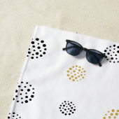 Abstracte stippen voor zwart en goud strandlaken (In situ)