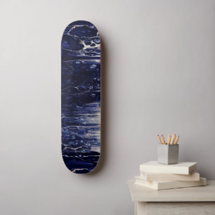Abstracte Street Art Geïnspireerd op Donkerblauwe Persoonlijk Skateboard