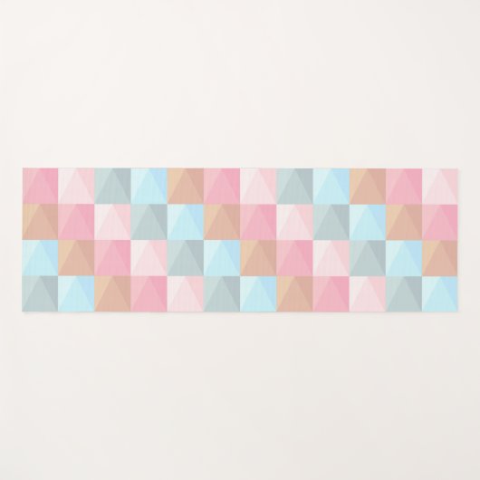 Abstracte tegels en driehoekspatroon met liefdevol yogamat (Voorkant (horizontaal))