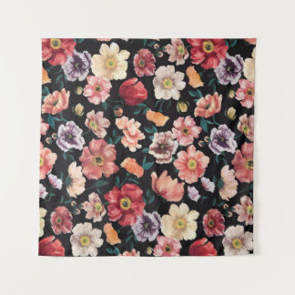 abstracte vaste bloemen, volledig afgewerkt, over  wandkleed