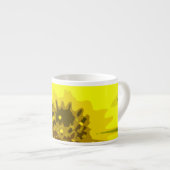 Abstracte Viergele Daisy Flower Espresso Kop (Voorkant rechts)