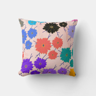 Abstracte waterverf achtergrond met bloemen ontwer kussen