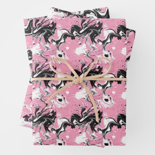 Abstracte zwart-witte inktwerveling op zacht roze inpakpapier vel (In situ)