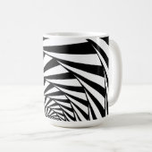 Abstracte zwart-witte wervelspiraal Mok (Voorkant rechts)