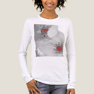 Abstracte zwarte en witte bloemen met rode accente Tri-Blend shirt