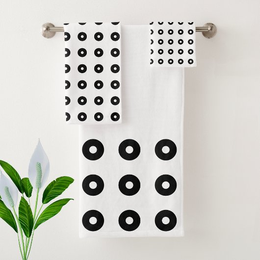 Abstracte zwarte en witte cirkels bad handdoek