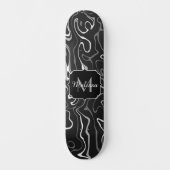 Abstracte zwarte grijze damascus zwemmen Monogram Persoonlijk Skateboard (Voorkant)
