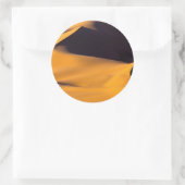 Abstractie van zandduin ronde sticker (Tas)