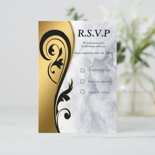 Abstracts goud op zwart en gemengd marmeren textur RSVP kaartje (Staand voorkant)