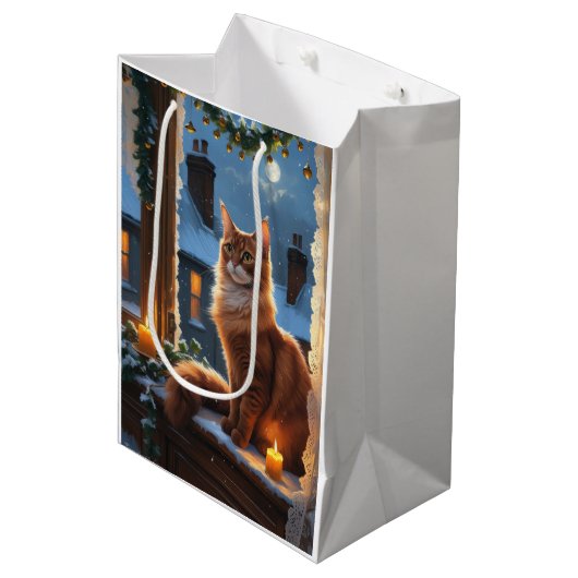 Abyssinian Cat With Christmas Lights Holiday Medium Cadeauzakje (Voorkant Gekanteld)