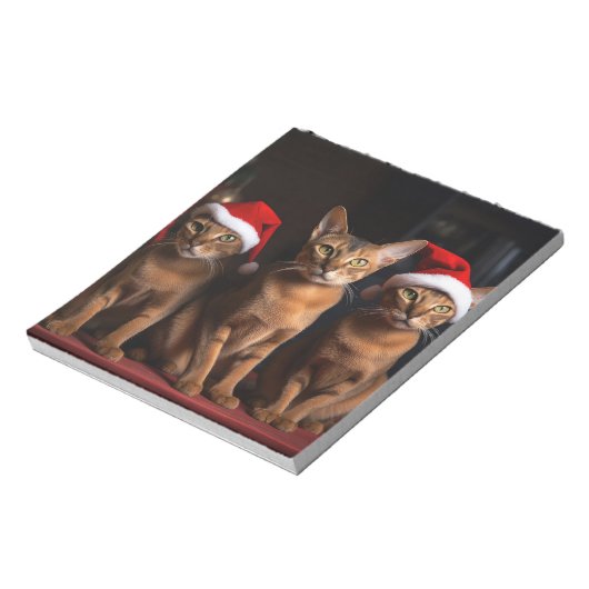 Abyssinien bij de open haard Kerstmis Notitieblok (Linkerzijde)