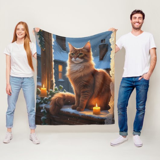 Abyssinische kat met kerstlichtjes vakantie fleece deken (In situ)
