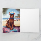 Abyssische kat op strand, zomercadeau voor kattenl kaart (Binnen)