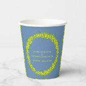 Acacia yellow wattle op een blauwe kunstbruiloft papieren bekers (Voorkant)