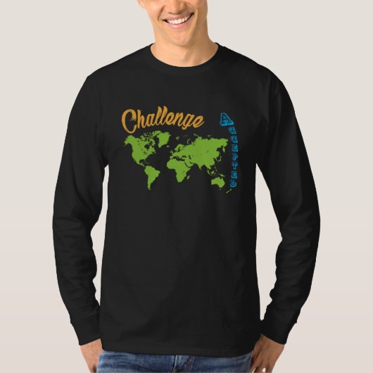 Accept a Travelling Challenge with a World Map T-shirt (Voorkant)