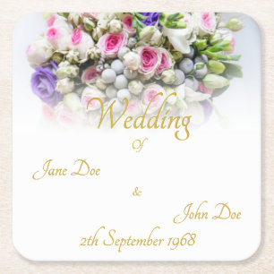 Accessoires van het huwelijk - bruid met een kleur kartonnen onderzetters