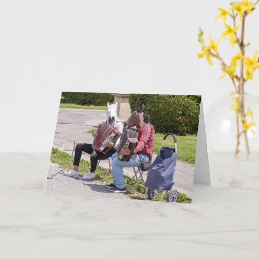 Accordionist is een andere grappige accordionspele kaart (Gele Bloem)