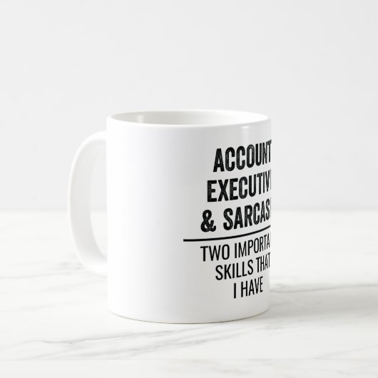 Account Executive en Sarcasm twee belangrijke vaar Koffiemok (Voorkant links)