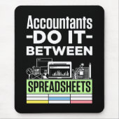 Accountants doen het tussen spreadsheets muismat (Voorkant)
