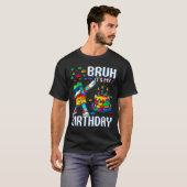 Ach man, het is mijn verjaardag Master Bouwer Dabb T-shirt (Voorkant volledig)